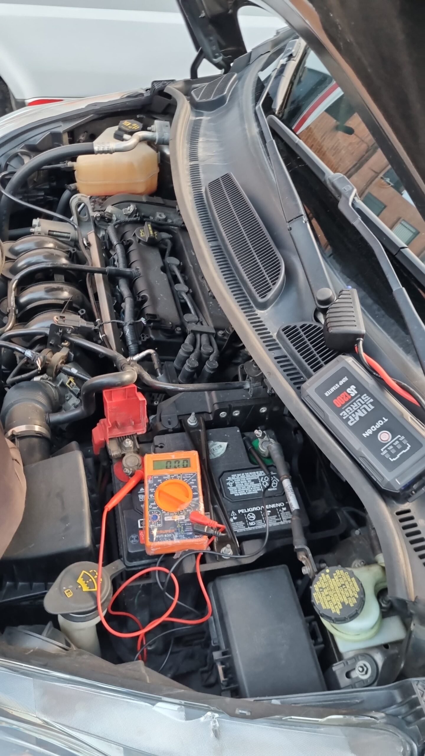 eléctrico automotriz a domicilio en Bogotá